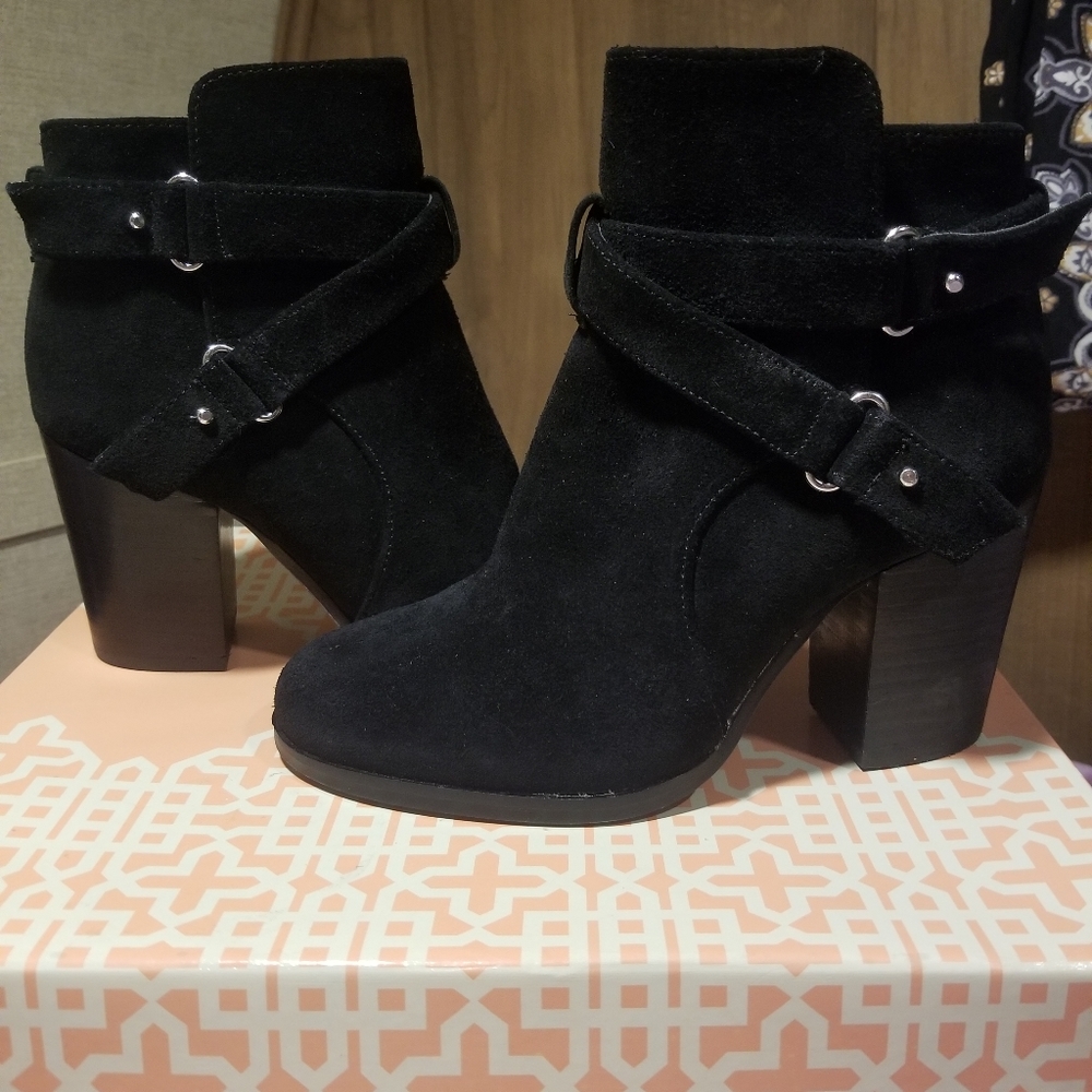 Gianni Bini Black Ankle Booties Womens Size 5.5